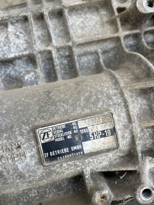 Коробка Автомат Ауди С4 5HP19 CJU