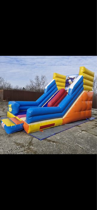 Tobogan gonflabil pentru petreceri private