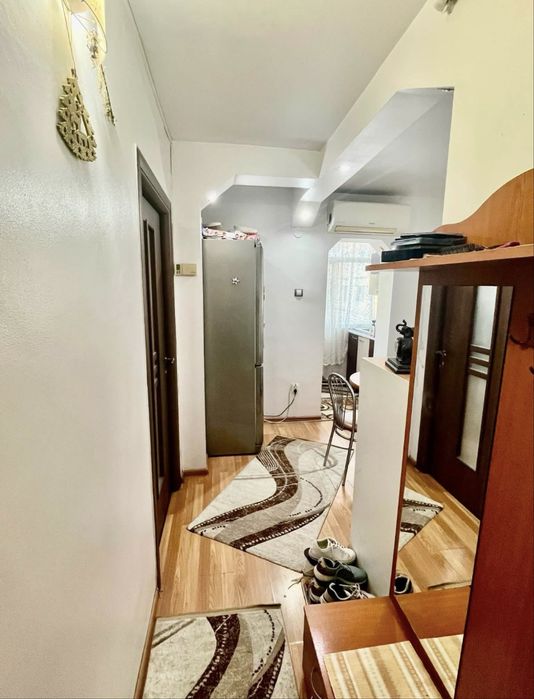 Vand apartament 2 camere Targu-Jiu