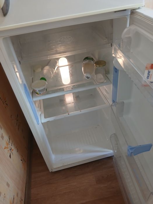 Холодильник LG в идеальном состоянии