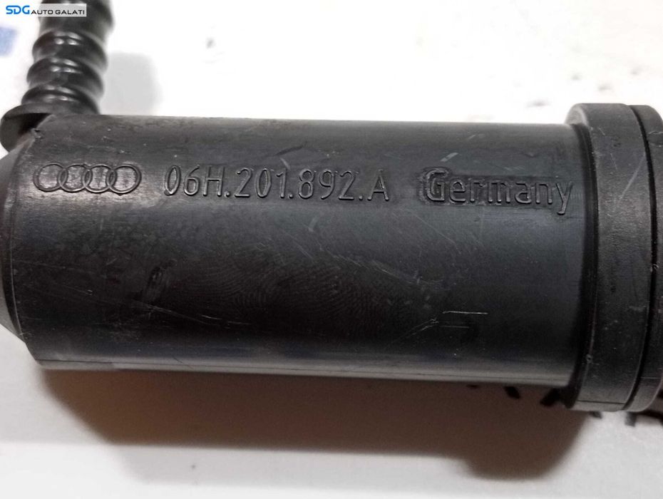 Teava Conducta Furtun Apa Lichid Racire Motor Audi A4 B8 2.0 TFSI 2008 - 2016 Cod 8K0201994AE 06H201892A [M5638]