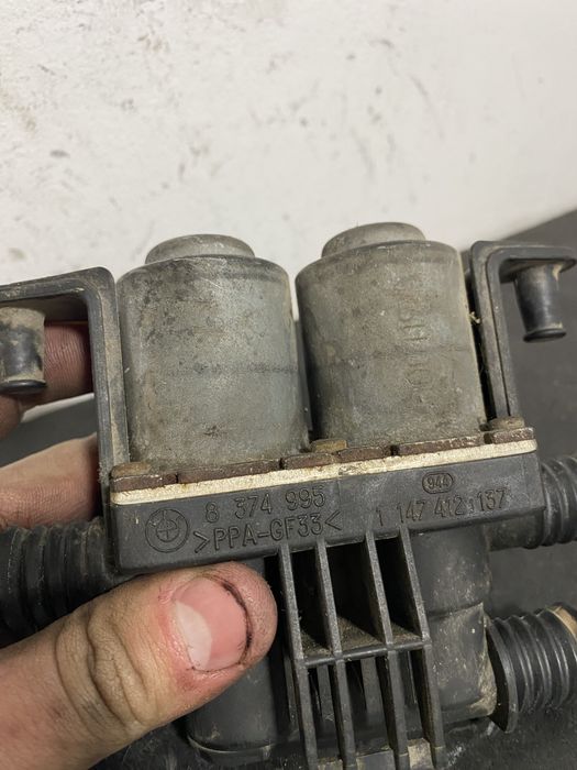 Pompa recirculare apa BMW Seria 5 E39 520d 525d 530d 837499