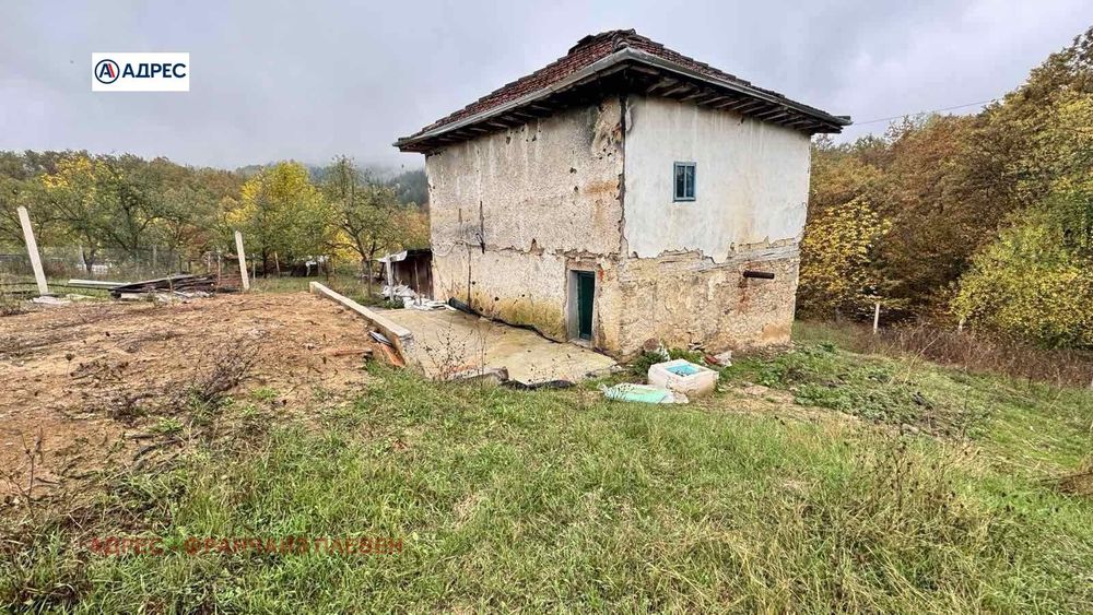 Продава се Къща в Троян - 66 кв.м за 225 €/кв.м - Снимка #1