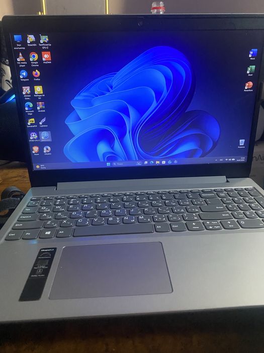 Срочно продаю Lenovo ideaPad 3 15IML05 ssd 256