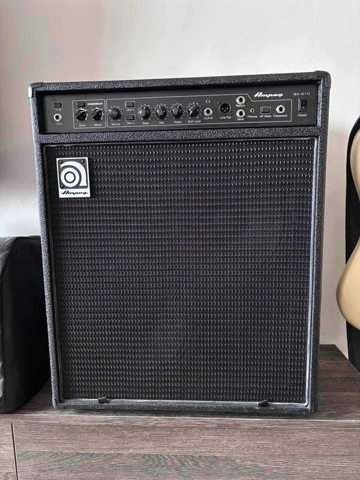 Ampeg BA-210 V2 Усилвател за бас китара BASS Amp