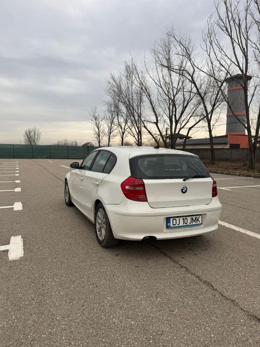 Vând BMW seria 1,