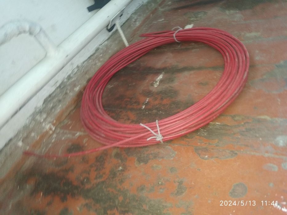 Продается трос размер 6 с оболочкой длина22метра цена на общую 110000с