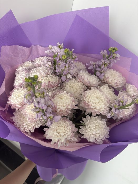 Цветы  два букета по 7000