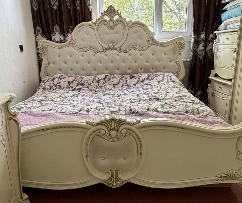 Спальный гарнитура