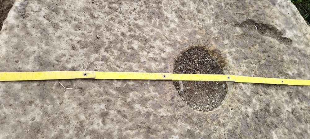 ВОДЕНИЧЕН камък Каменно воденичено колело