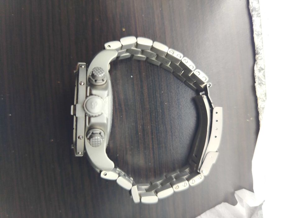 Продавам Часовник Breitling