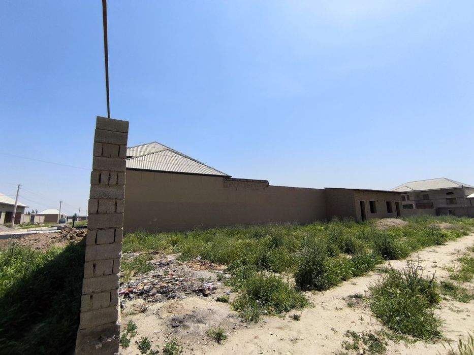 Уй участка курилиши учун