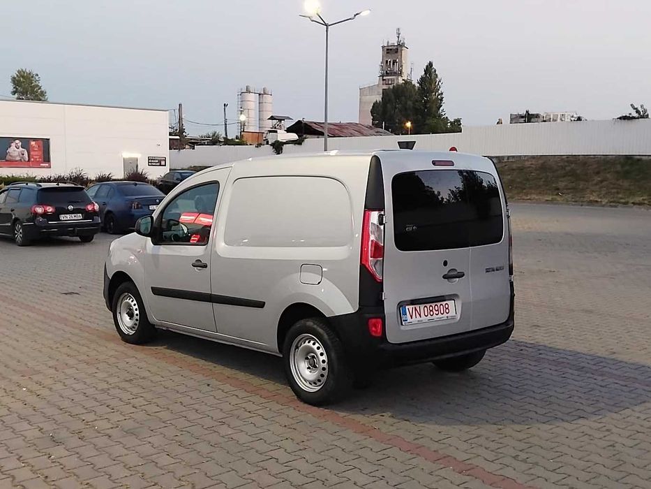RENAULT Kangoo Autoutilitara N1 Furgoneta 2 locuri 5 usi 2017 1.5dCi 90 CP Euro 6 AC, recent adusa ofer fiscal