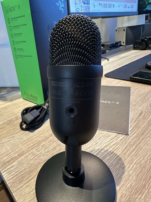 Микрофон Razer Siren V2x