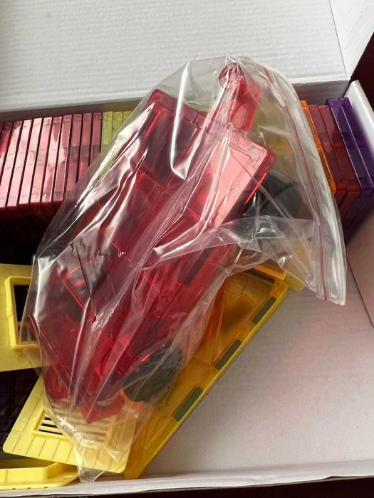 Set constructie magnetic 3D nou, 100 piese, multicolor, 2+ ani