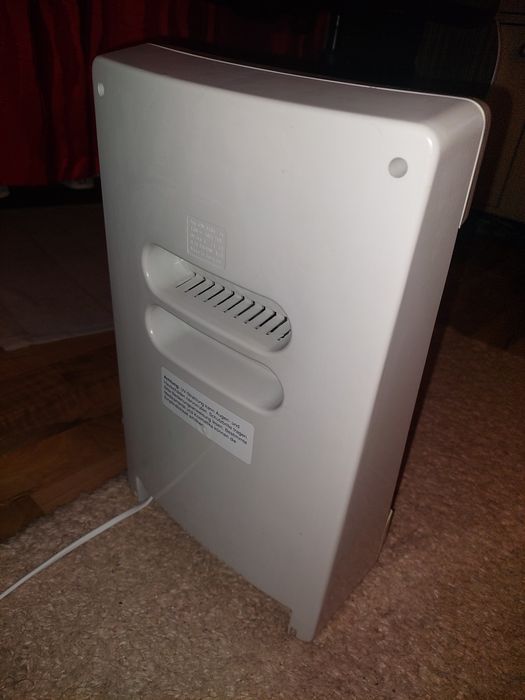 Solar facial TCM cu lumina ultravioleta ,neoane uv ,functional