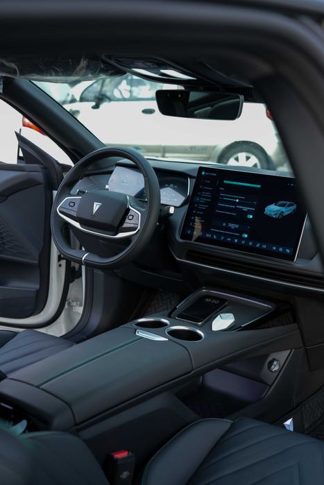 Changan Deepal SL03 200 Max, naqd va halol nasiya