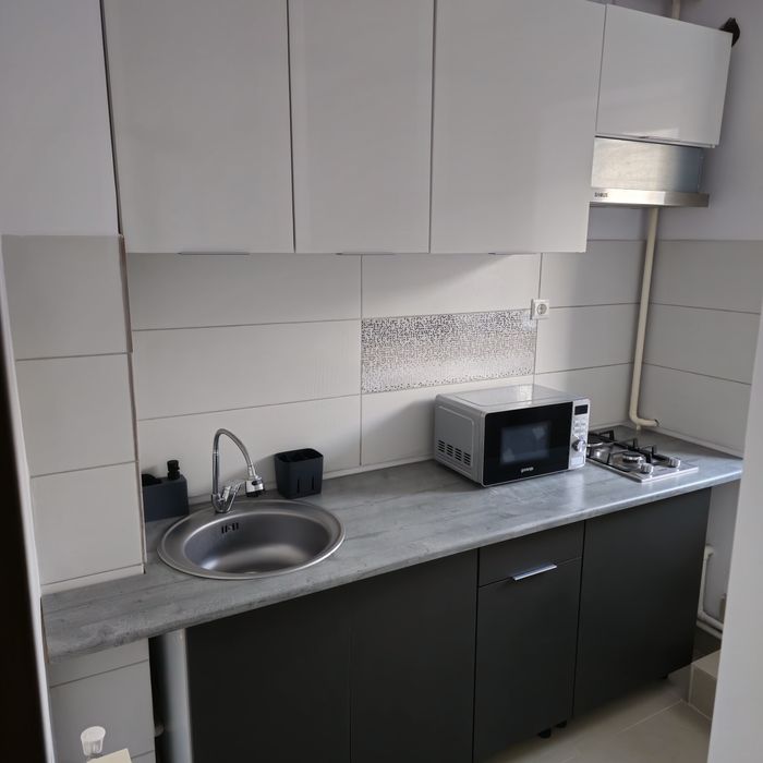 Apartament 1 cameră–Prima închiriere–lângă Univ. Medicina si Farmacie