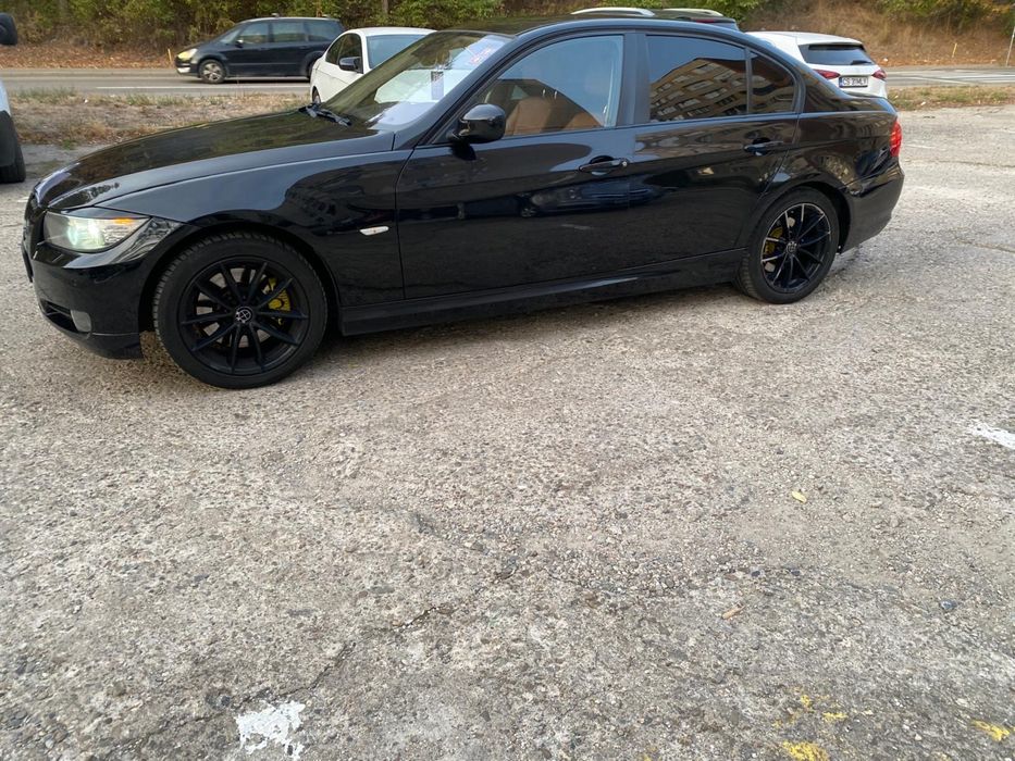 BMW Seria 3 2010 — imagine 2