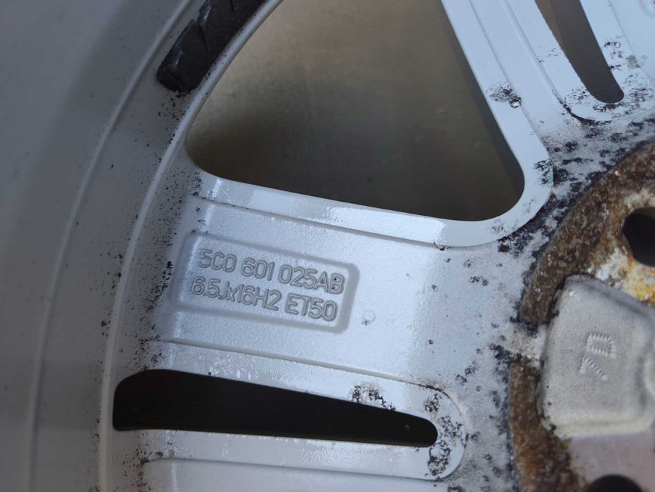 ОРИГИНАЛНИ джанти 16 ' цола 5x112 VW GOLF 5 6 7 TOURAN / ФОЛКСВАГЕН 57,1 ЕТ50