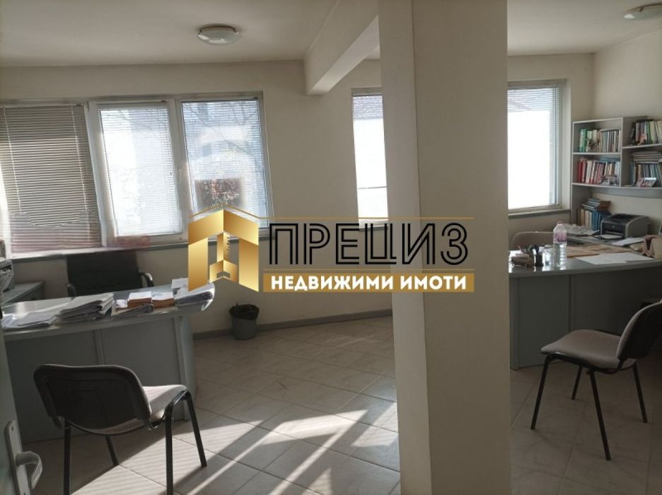 Продажба на офис в централната част на гр. Шумен - снимка 3