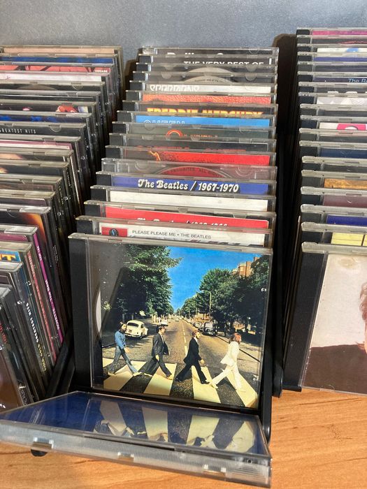 Колекция оригинални 87-броя  CD rock pop metal rap disco modern