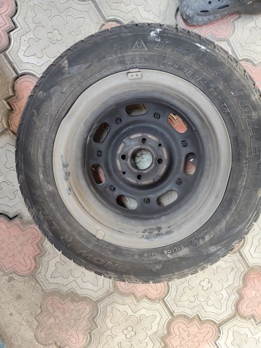 Диски с зимними шинами пассат r14