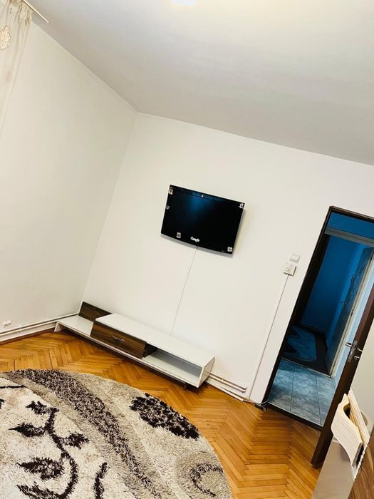 Apartament de inchiriat