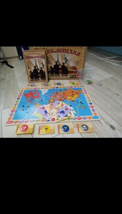 Продавам настолни игри и пъзели