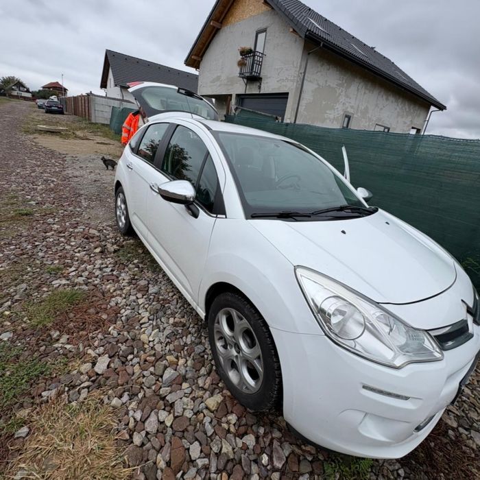 Vand Citroen C3 1.2 Benzina