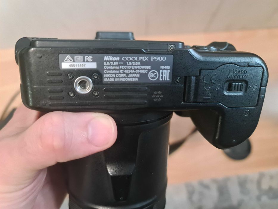 Zoom 83x Nikon P900 camera super binoclu