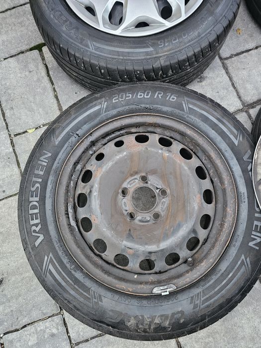 Jante originale Ford Tourneo r16 cu cauciucuri de vară