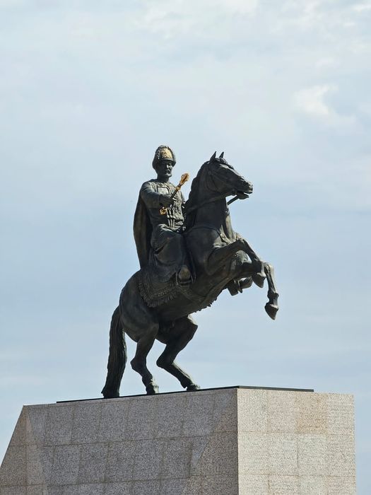 Скульптура Маф Памятник Бюст
