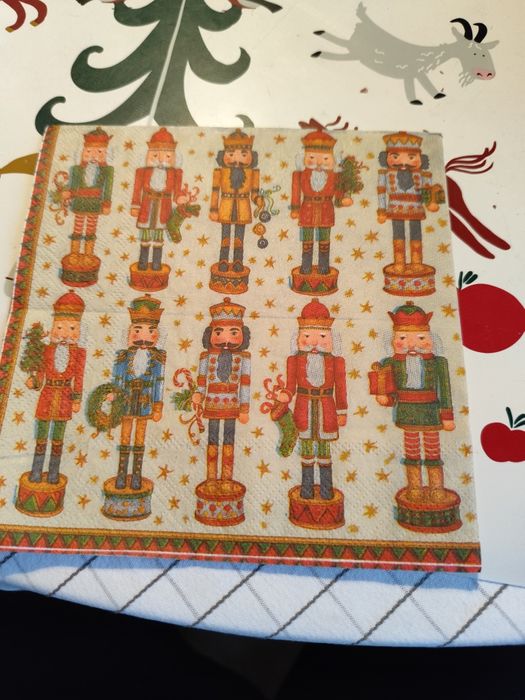 Салфетки от Крайова