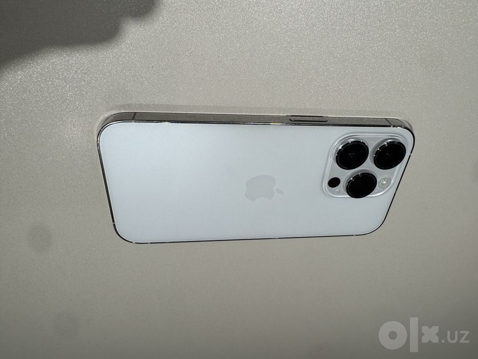 Ayfon iPhone 14 pro sotiladi