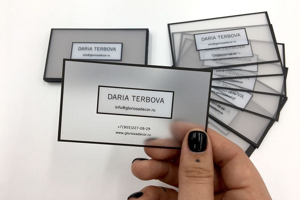 матовые визитки (пластик)