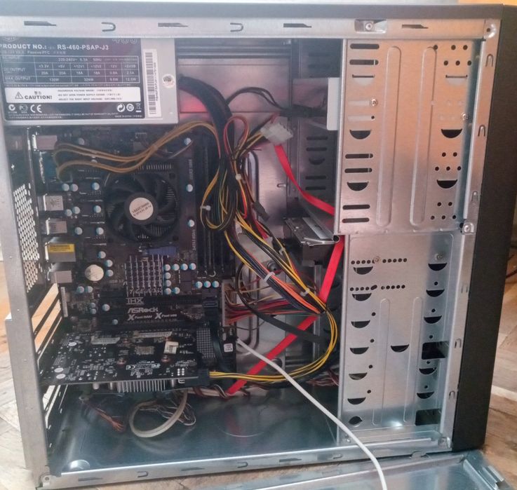 Настолен компютър AMD Athlon II X3 460 8GB RAM 640 HDD GTX 650 1 GB