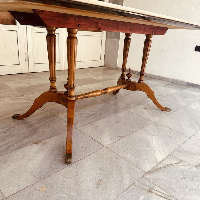 Италианска класическа маса с мраморен плот – неокласически стил