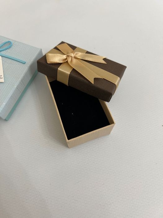 Футляры для украшений