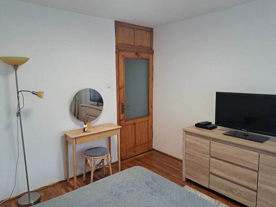 Apartament cu 2 camere de inchiriat la intersectia Spania cu Nanterre - Vedere 4