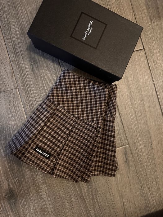 Панталонки с декорация от панделки