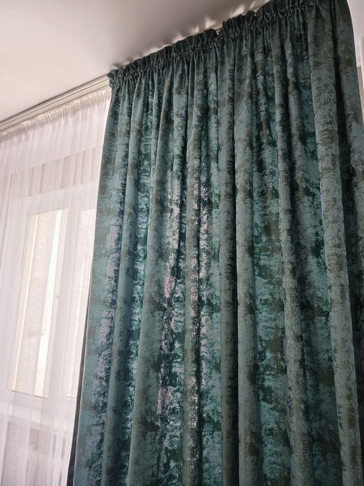 Продам шторы цвет мрамор с тюлем