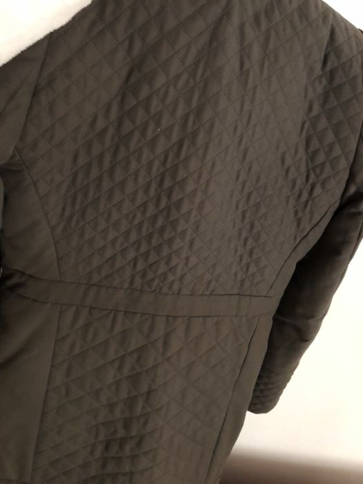 Geaca matlasata zara marimea xs