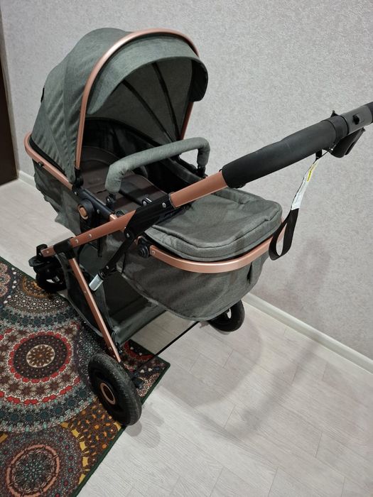 Продам детскую коляску