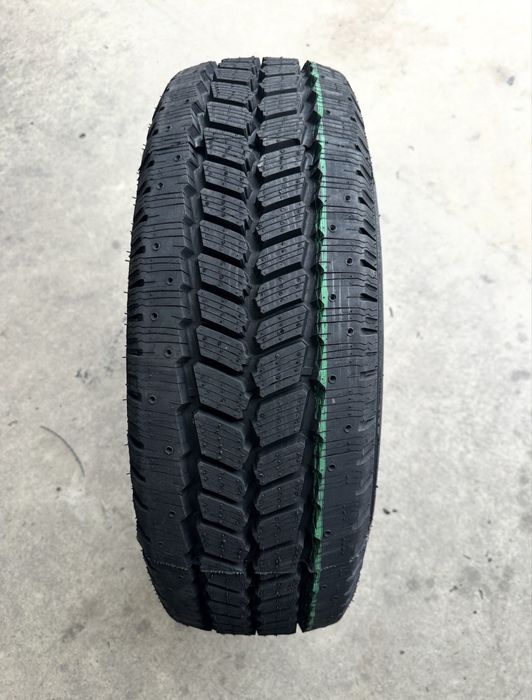 Anvelope M+S Iarna 225 70 R15C Garantie 3 Ani Dot 2026