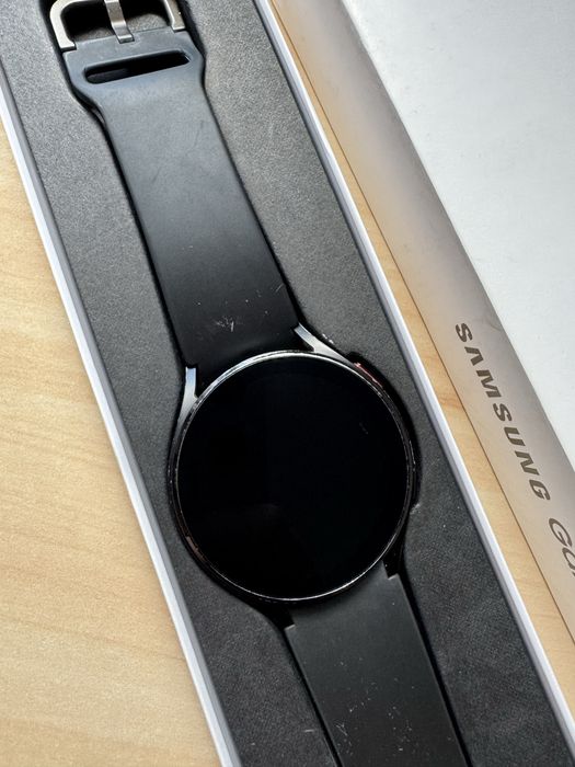 Samsung Galaxy Watch 4