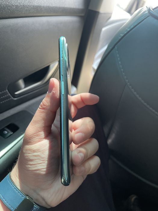 Продам redmi Note 10.