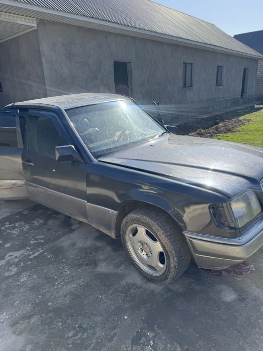 W124 мерседес по запчастям