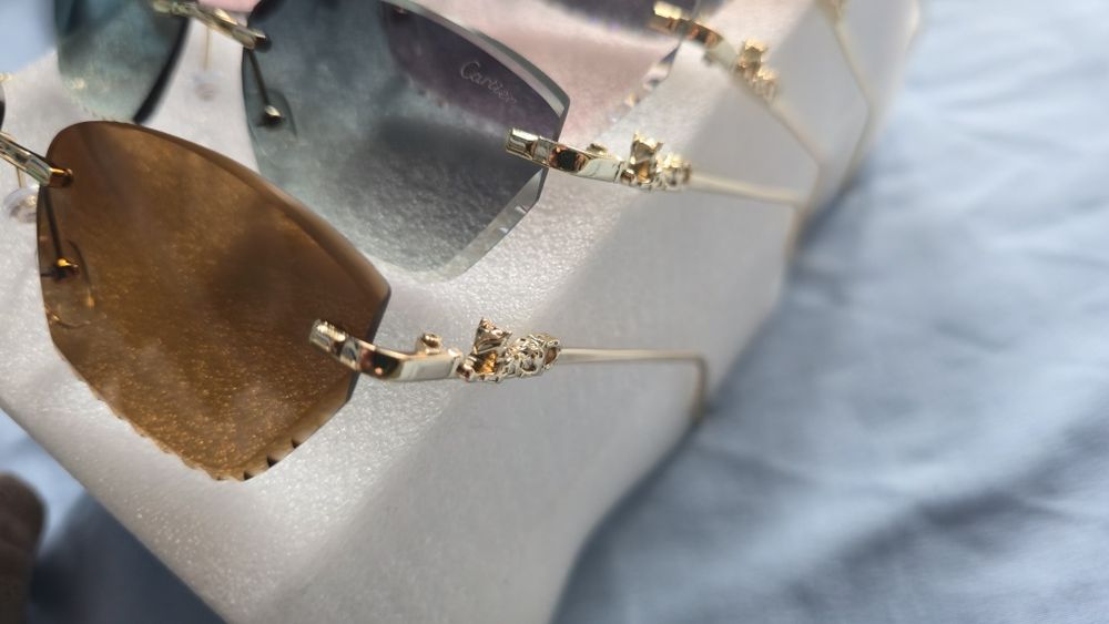 Ochelari de soare Cartier model 4, diamond cut