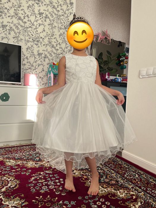 Детское нарядное платье 122